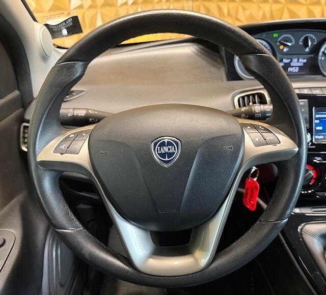Lancia Ypsilon 1.2 69 CV 5 porte GPL Ecochic Gold
