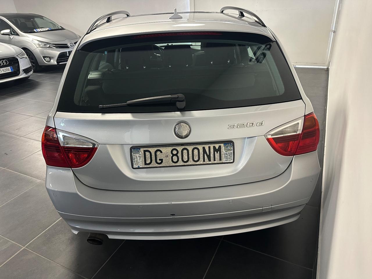 BMW 320D TOURING 163CV TETTO MANUALE