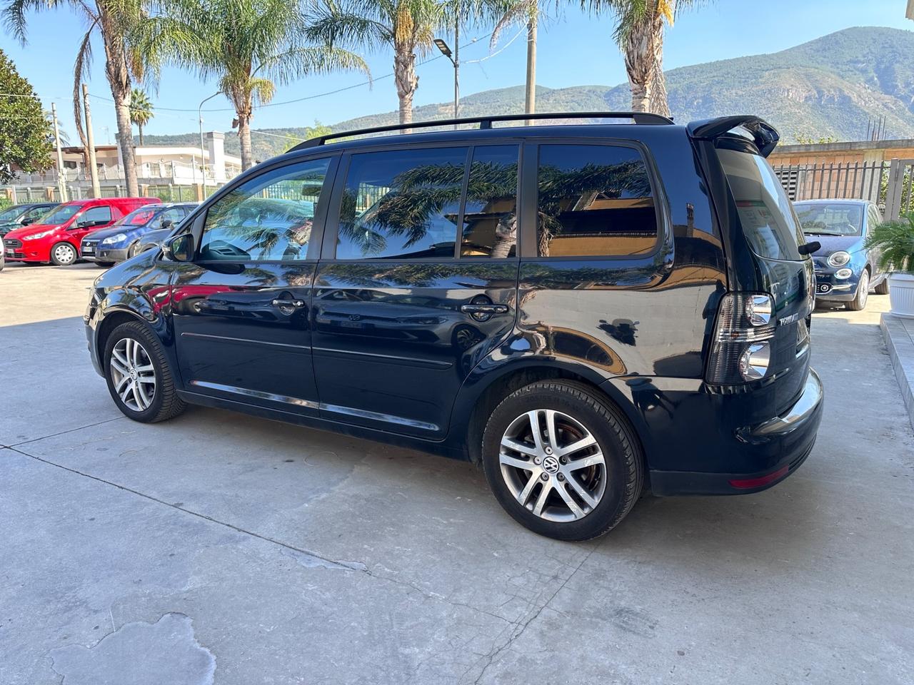 Volkswagen Touran 1.6 Conceptline Bifuel GPL