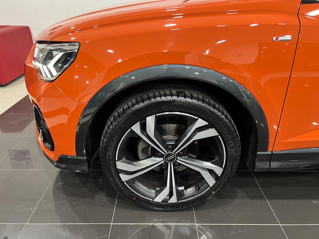 Audi Q3 35 2.0 TDI STronic SLine 150 cv