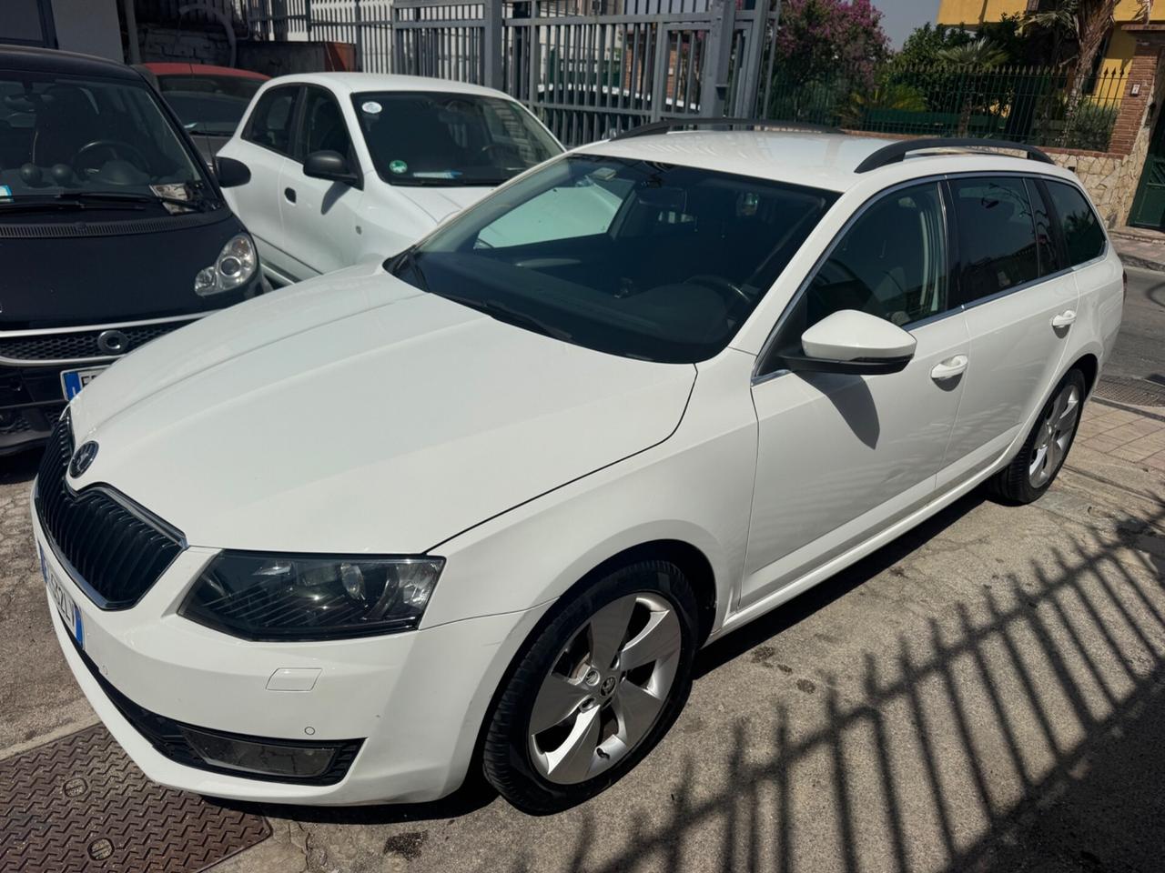 Skoda Octavia 1.6 TDI CR 105 CV Wagon Executive
