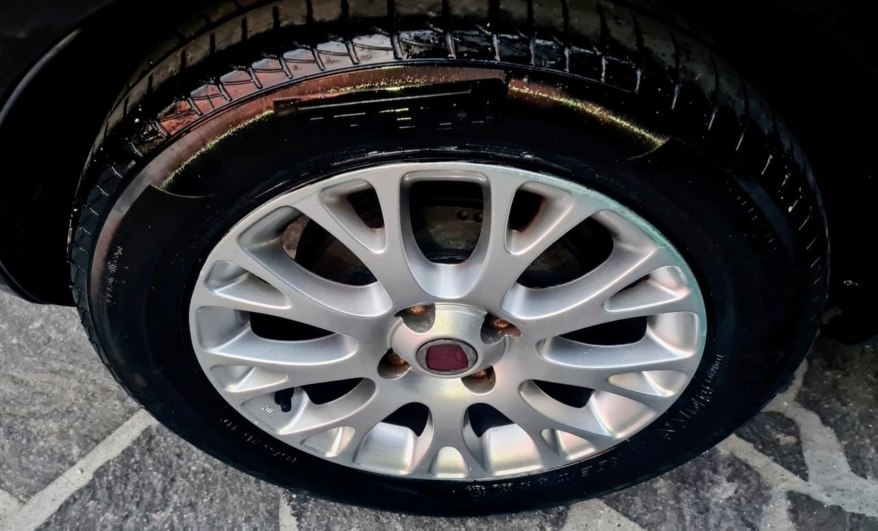 Fiat Punto Evo 1.3 Mjt 75 CV 5 porte Dynamic