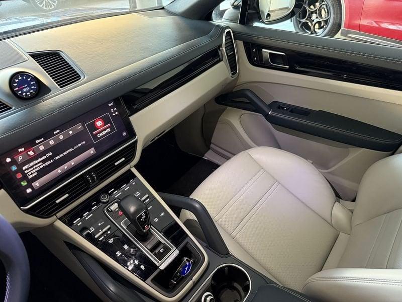 Porsche Cayenne Coupè Cayenne Coupe 3.0 tiptronic 22"