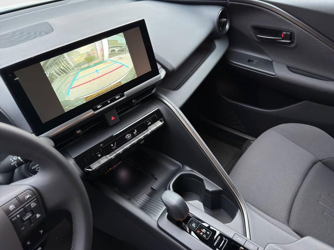 Toyota C-HR 1.8 hev Trend fwd e-cvt