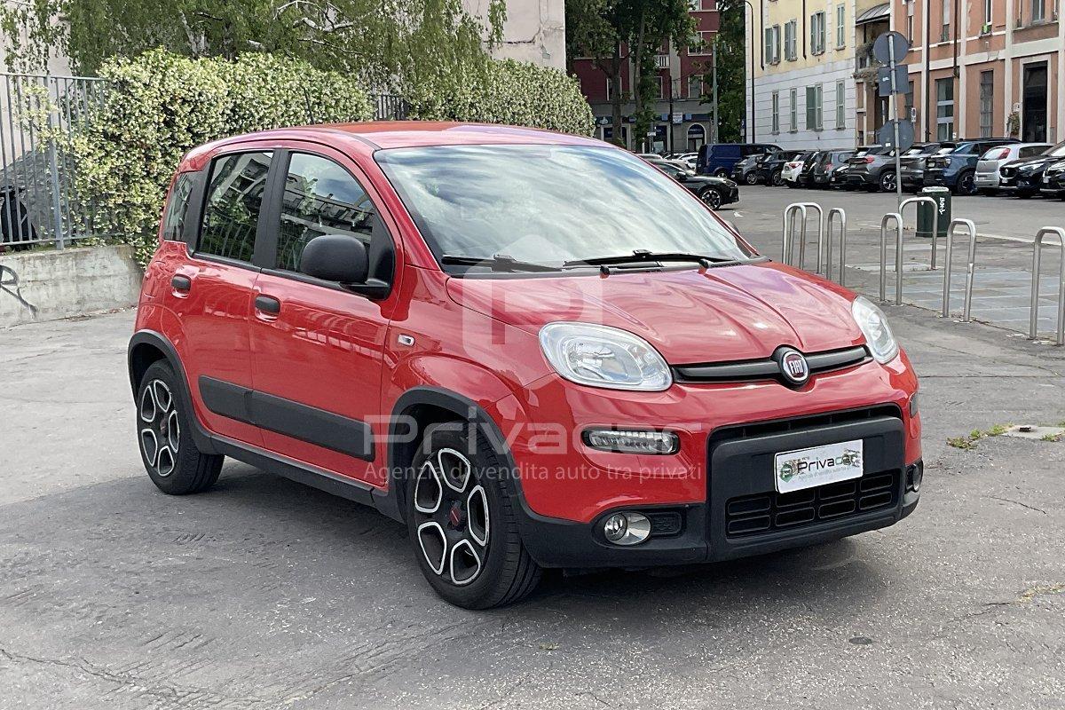 FIAT Panda 1.0 GSE S&S Hybrid Street Van 4 posti
