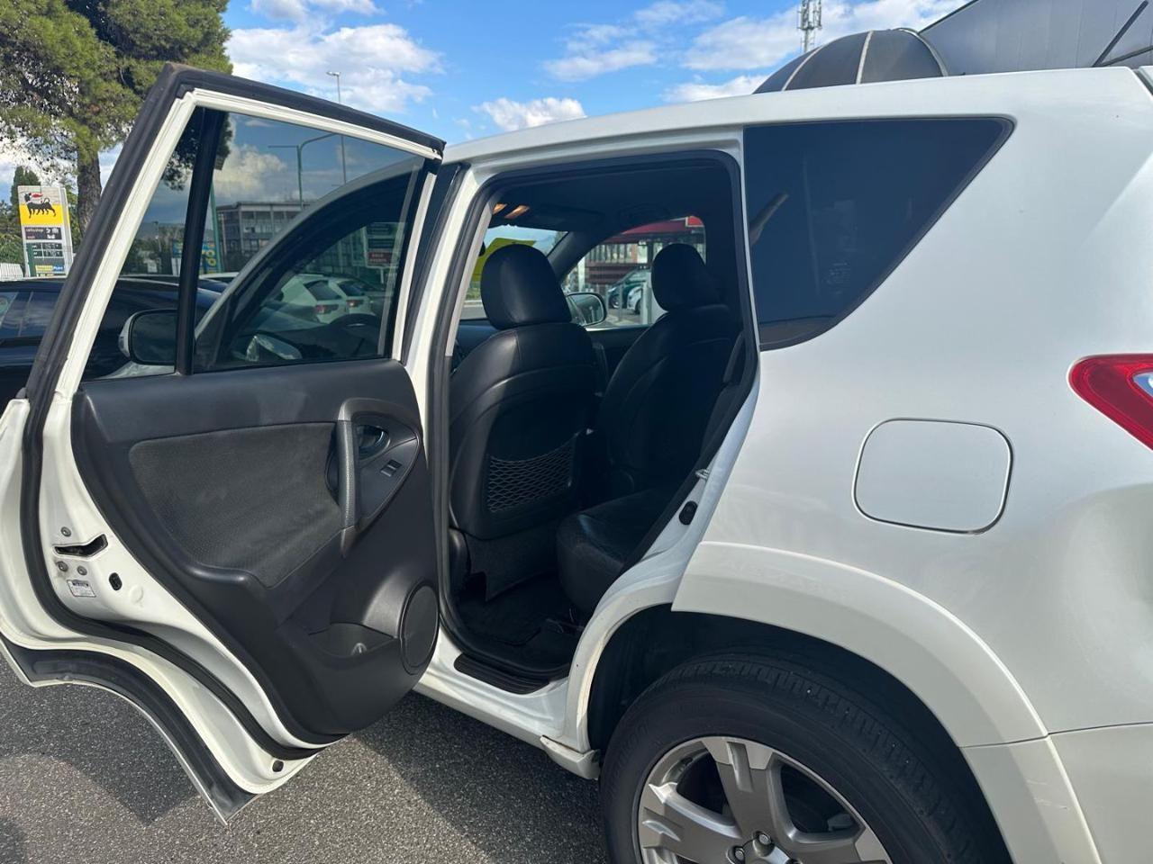 TOYOTA RAV 4 RAV4 Crossover 2.2 D-Cat A/T 150 CV Executive