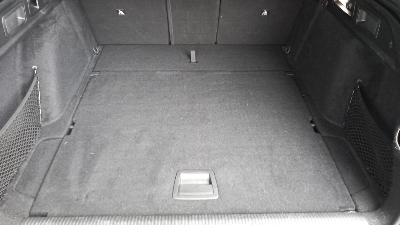 Peugeot 308 BlueHDi 130 S&S EAT8 SW Allure