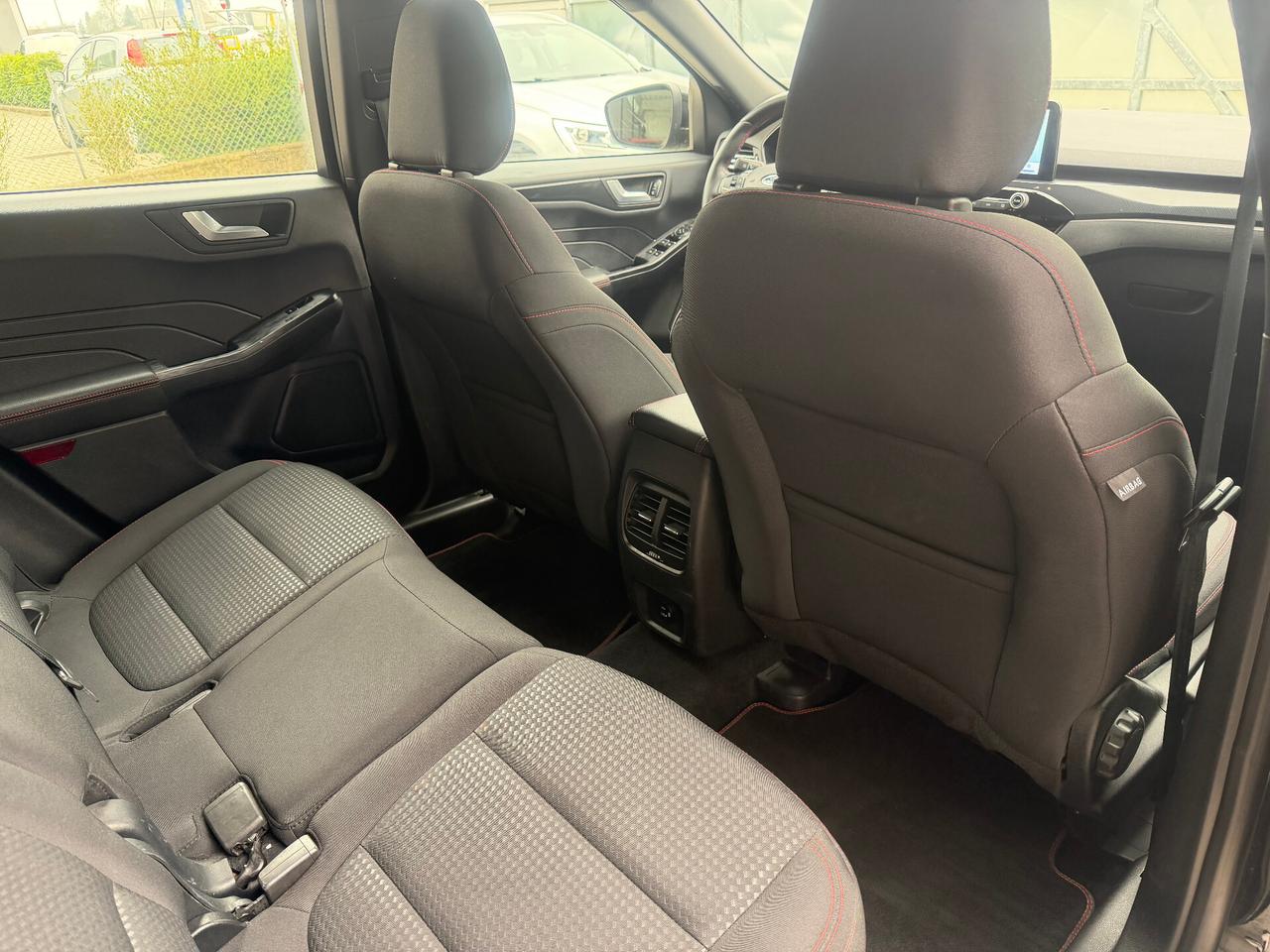 Ford Kuga 2.5 Full Hybrid 190 CV CVT 2WD ST-Line Design