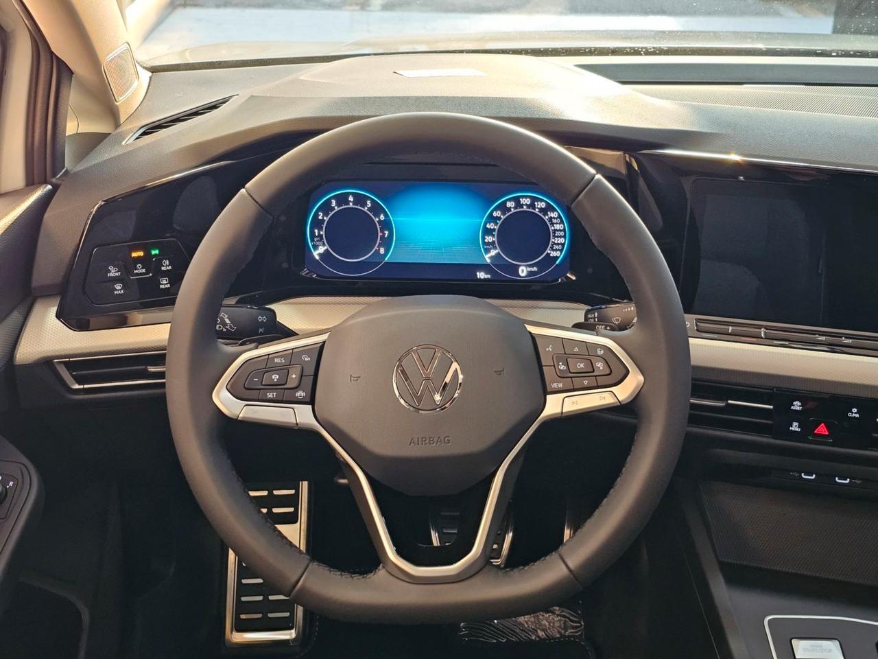Volkswagen Golf ETSI MOVE LIFE C.16 Tetto Led Matrix Clima3Zone