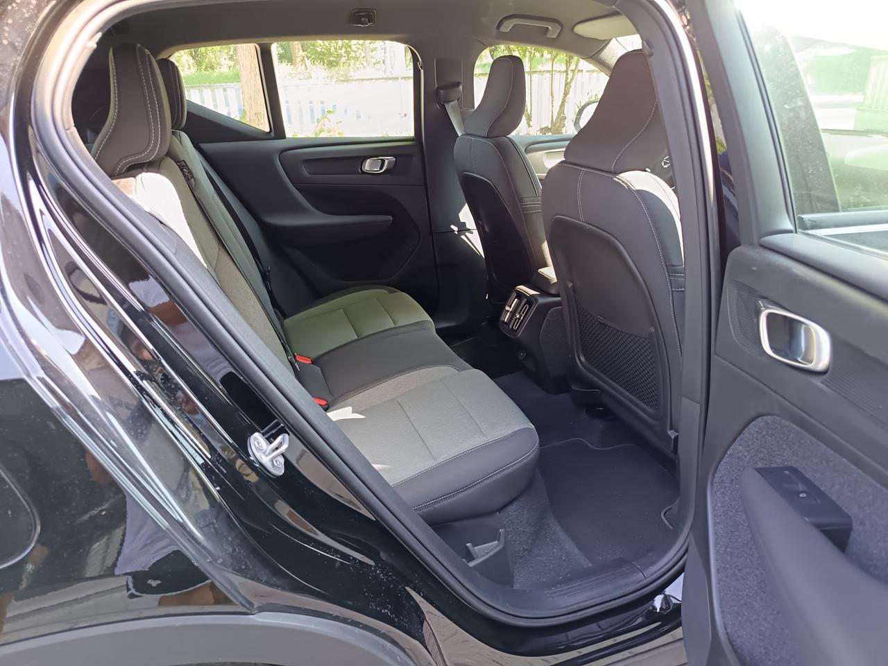 VOLVO XC40 B3 automatico Core