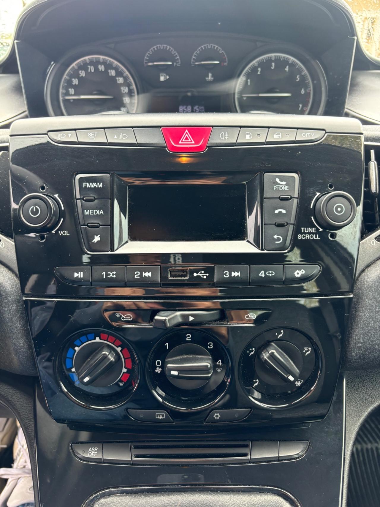 LANCIA YPSILON 1.2 GPL ECOCHIC GOLD NUOVISSIMA