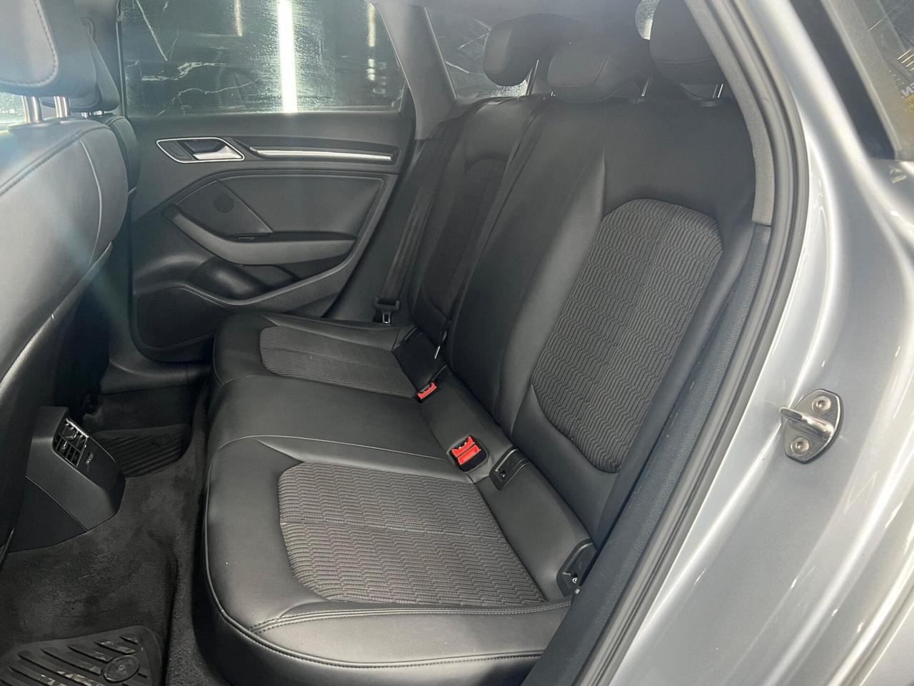 Audi A3 SPB 35 TDI S tronic Sport