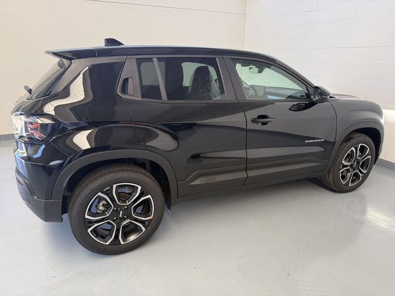 Jeep Avenger 1.2 Turbo 110 CV MHEV Summit