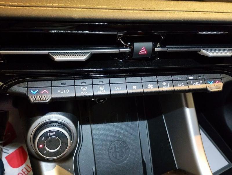 Alfa Romeo Tonale Tonale 1.3 280 CV PHEV AT6 Q4 Ti
