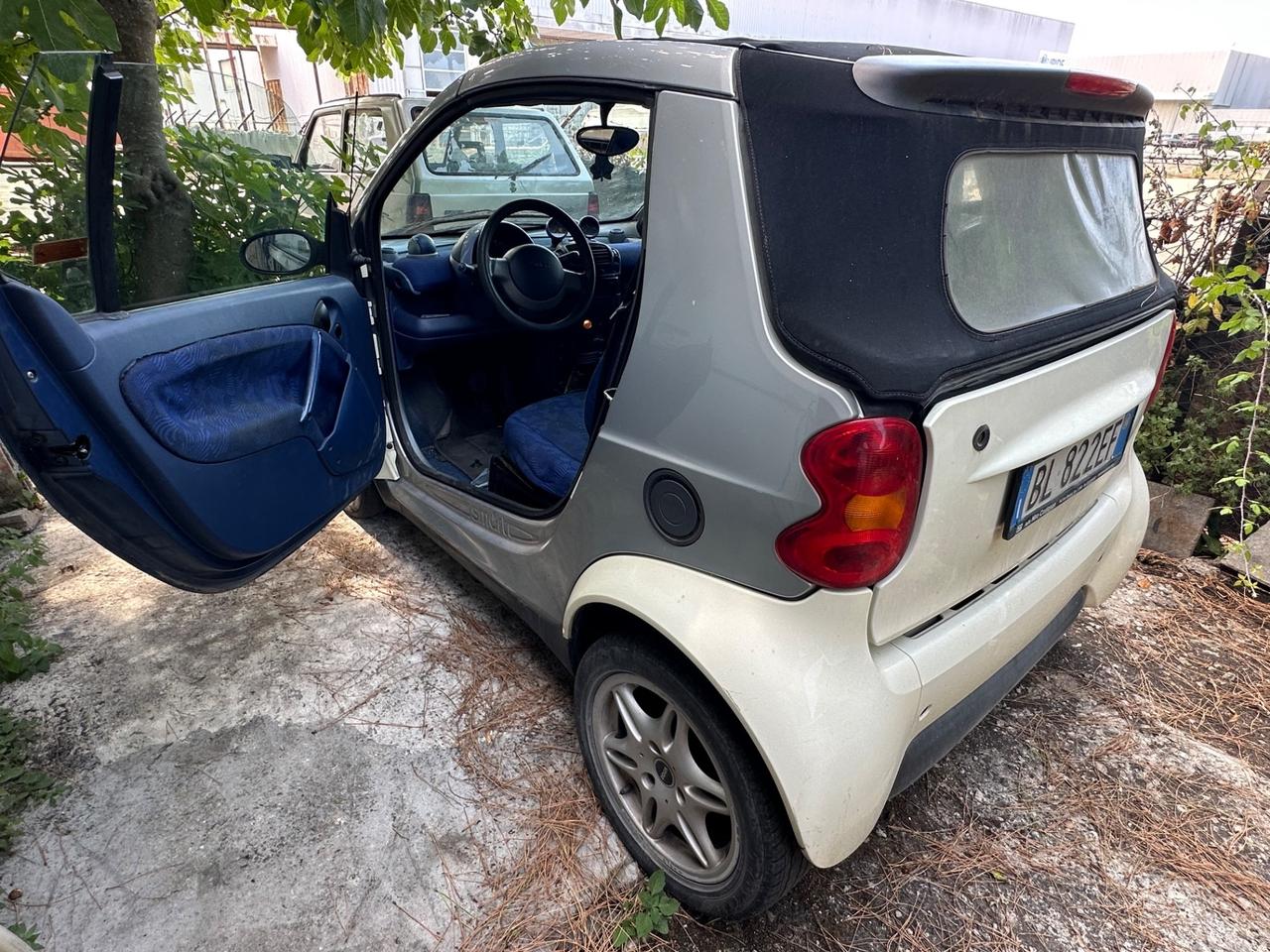 Smart 600 cabrio motore da rivedere ma marciante