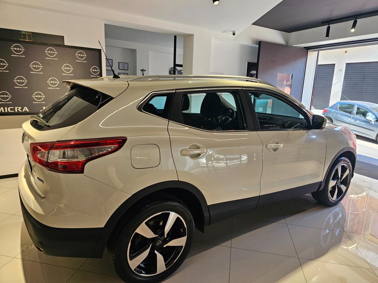 Nissan Qashqai 1.5 dCi N-Connecta