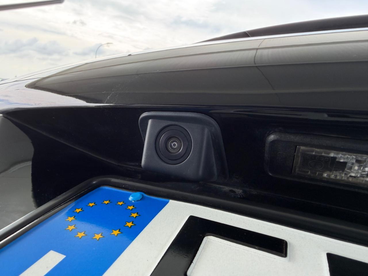 Peugeot 2008 BlueHDi 100 Allure