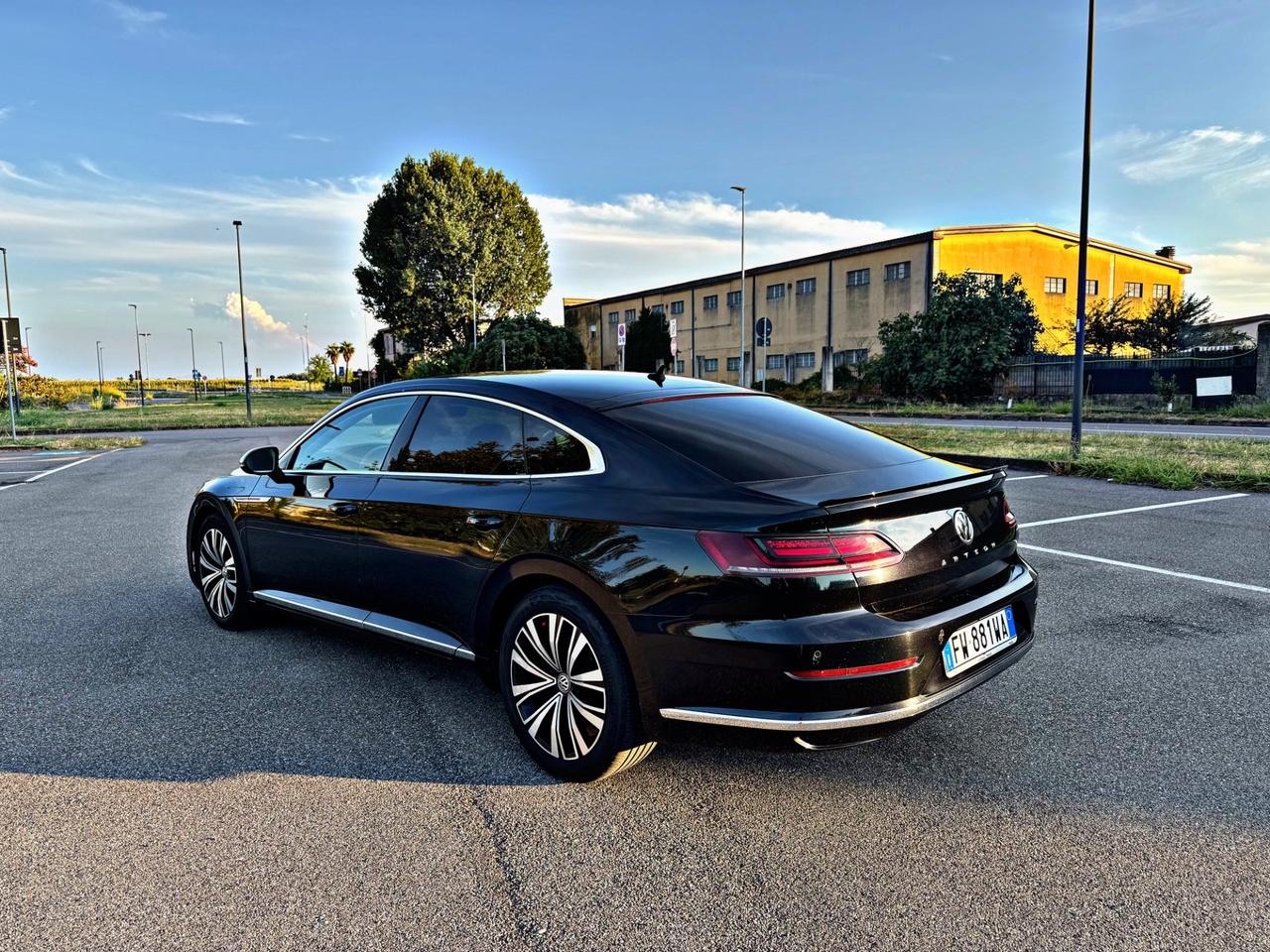 Volkswagen Arteon 2.0 TDI SCR DSG Elegance BlueMotion Technology