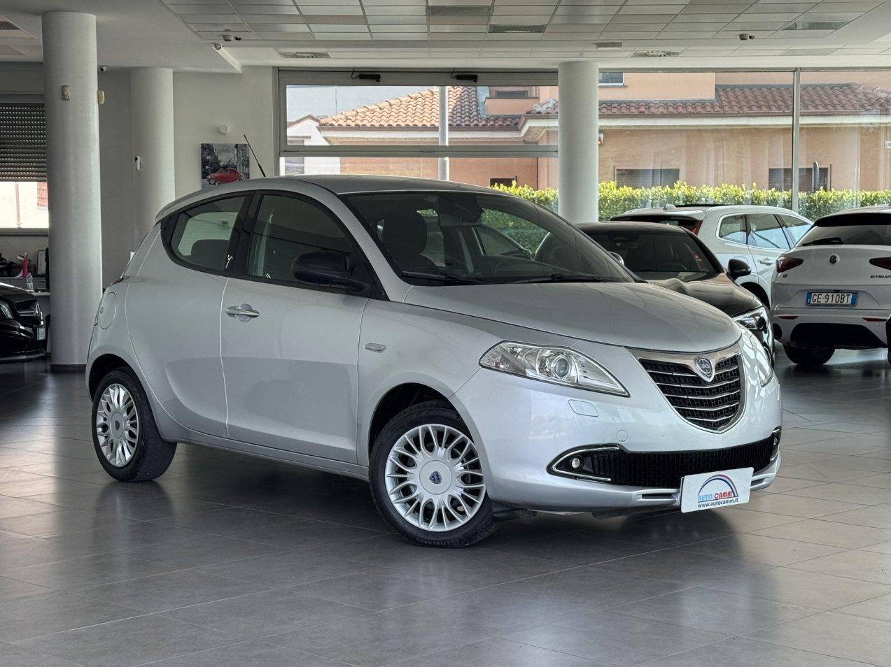 Lancia Ypsilon 5 Porte 1.2 69cv S&S Gold