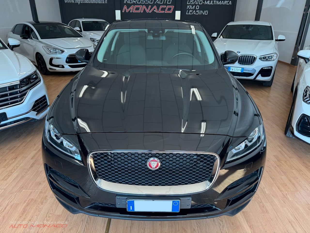 Jaguar F-Pace 2.0 D 180cv Prestige 2017