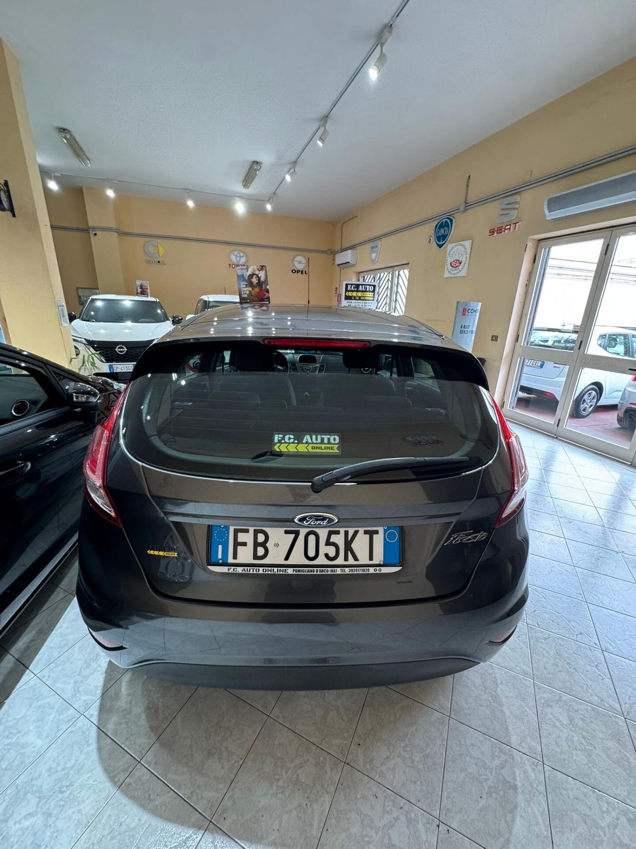 Ford Fiesta 1.4 3 porte Bz.- GPL Black & White Edition