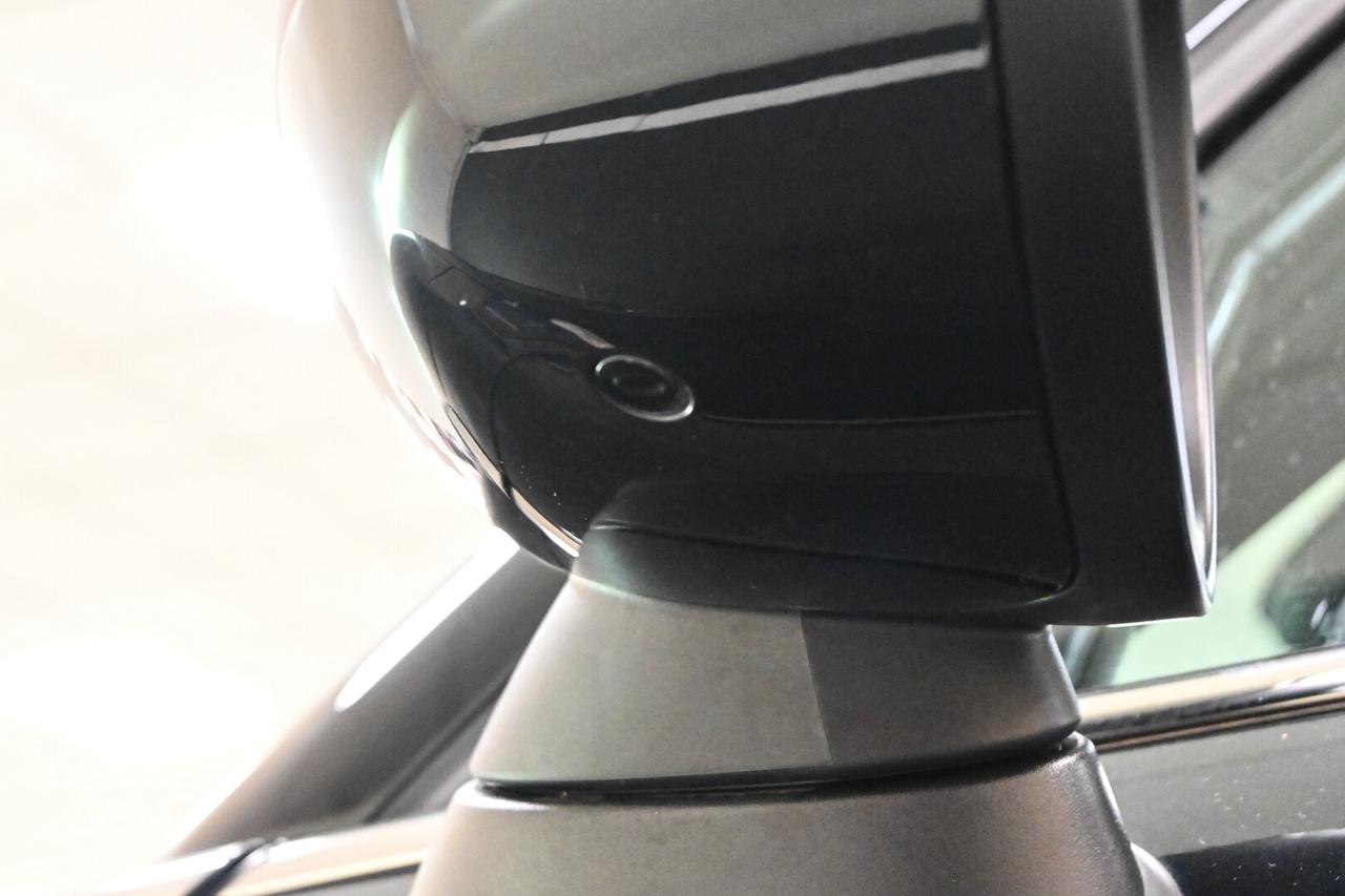 MINI Mini Countrym.(F60) Mini 1.5 Cooper Busine...