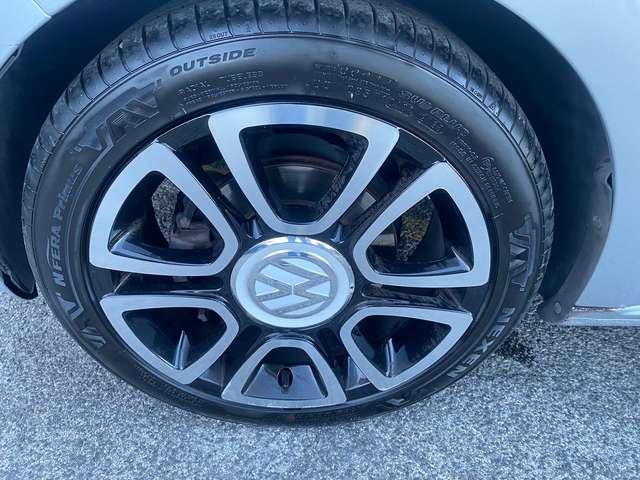Volkswagen up! up! 5p 1.0 High up! 75cv