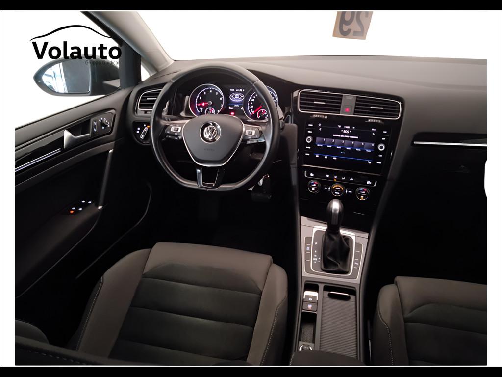 VOLKSWAGEN Golf VII 2017 5p - Golf 5p 1.5 tgi Executive 130cv dsg