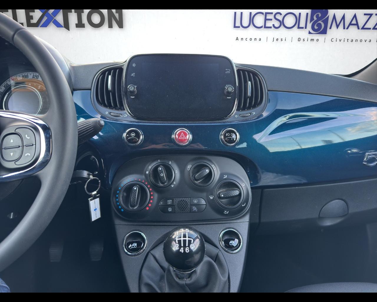 FIAT 500 (2015-2024) - 500 C 1.0 Hybrid Dolcevita