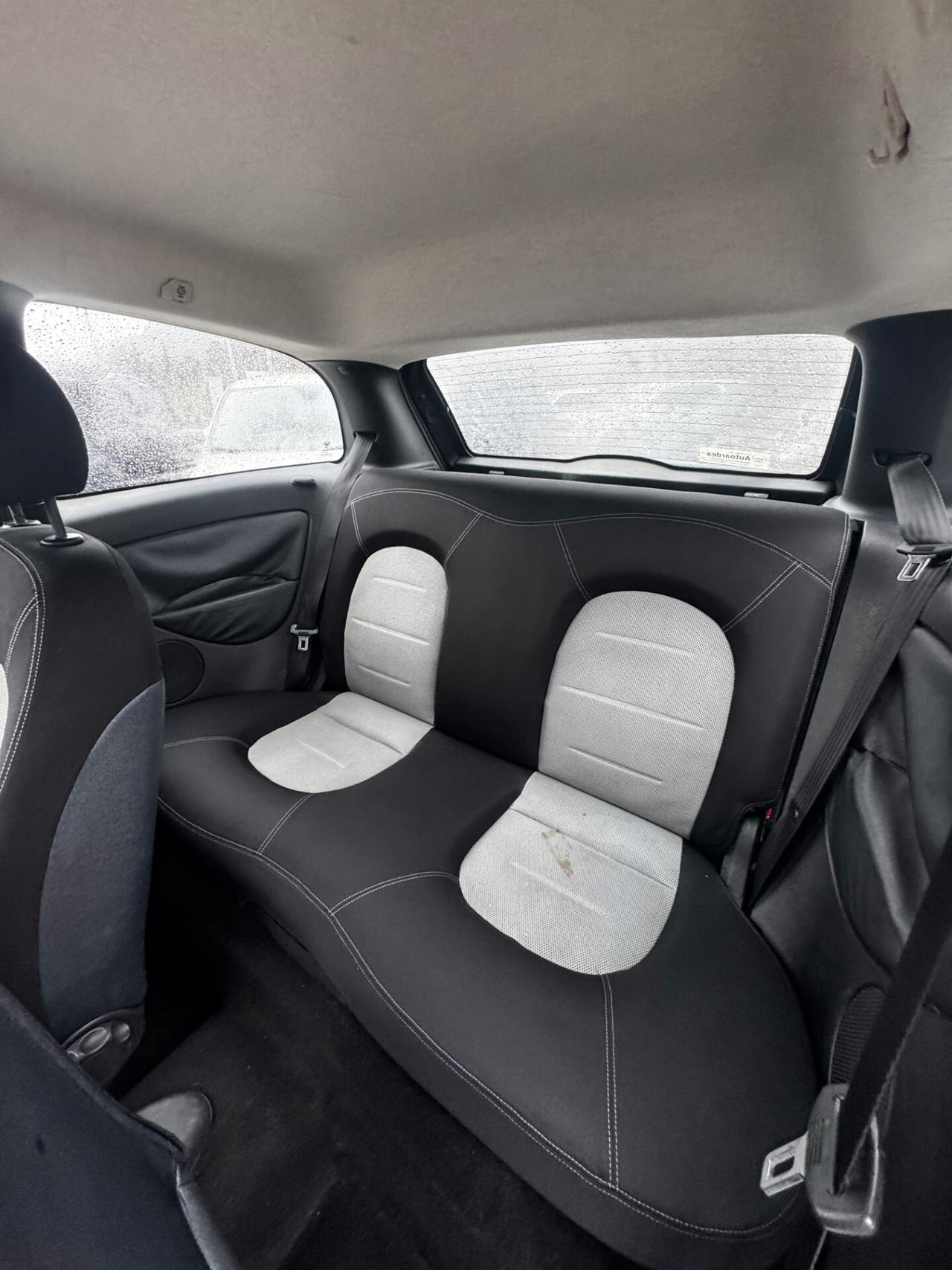 Lancia Ypsilon 1.3 Multijet 16V Momo Design