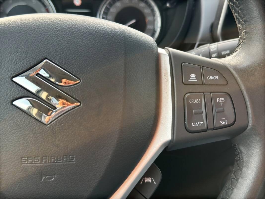 Suzuki S-Cross 1.4 Hybrid 129cv con Telecamera e CarPlay