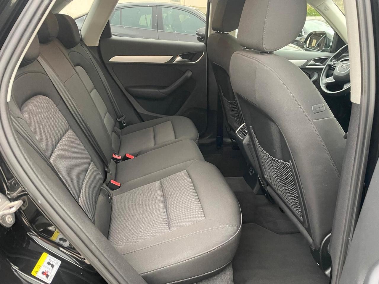 Audi Q3 2.0 TDI Business 136 cv - 2016