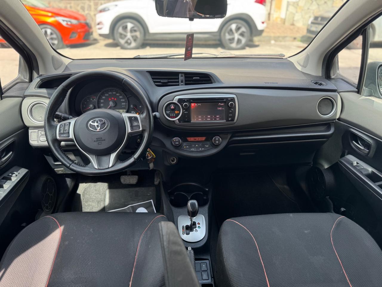 Toyota Yaris 1.4 D-4D 5 porte Lounge AUTOMATICA