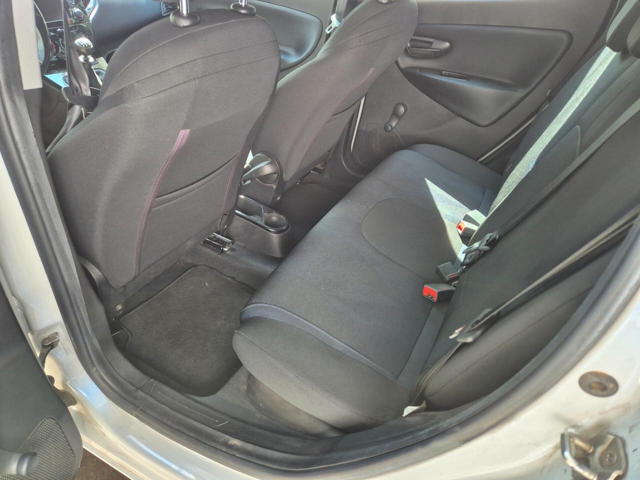Lancia Ypsilon 1.2 69 CV 5 porte S&S Platinum