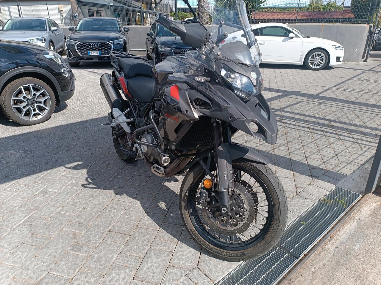 Benelli TRK 502