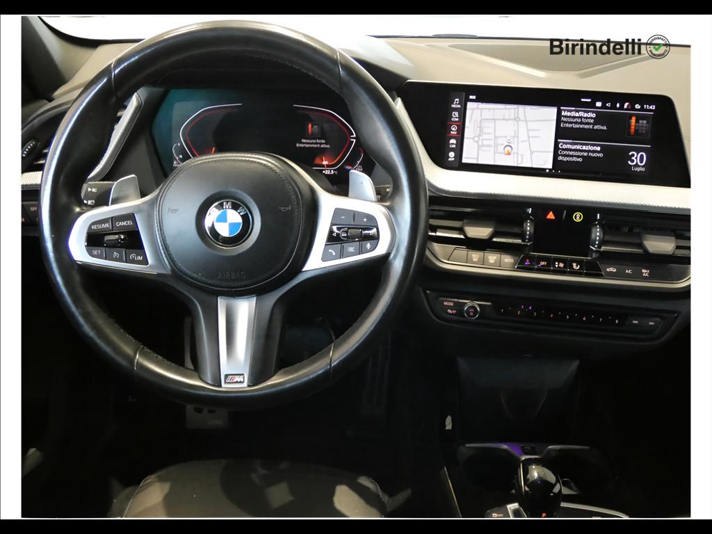 BMW Serie 1 (F40) - 118d 5p. Msport