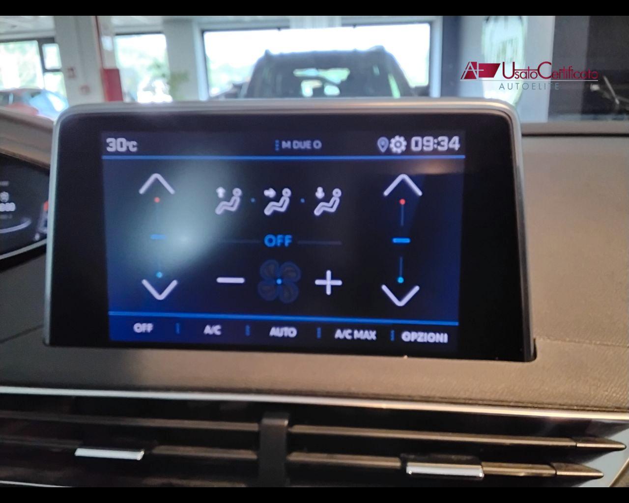 PEUGEOT 3008 BlueHDi 130 S&S Active Pack