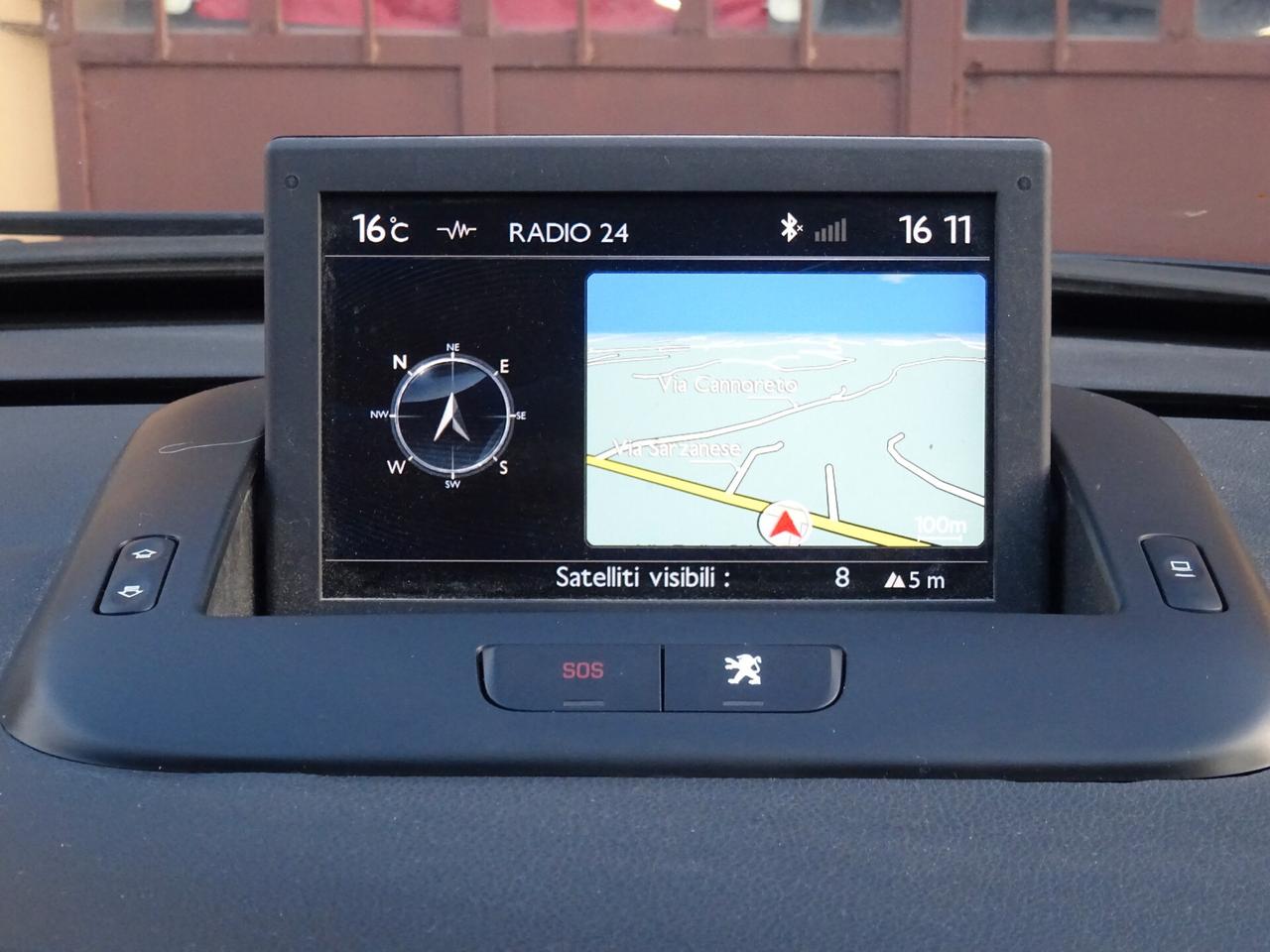 Peugeot 3008 1.6 HDi 115CV Business