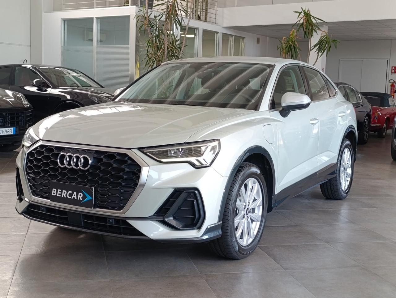 Audi Q3 Sportback 45 1.4 tfsi e Business Plus s-tronic