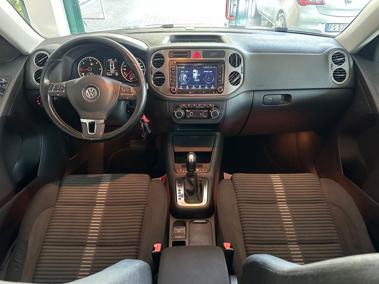 Volkswagen Tiguan 2.0 TDI DPF 4MOTION DSG Sport & Style