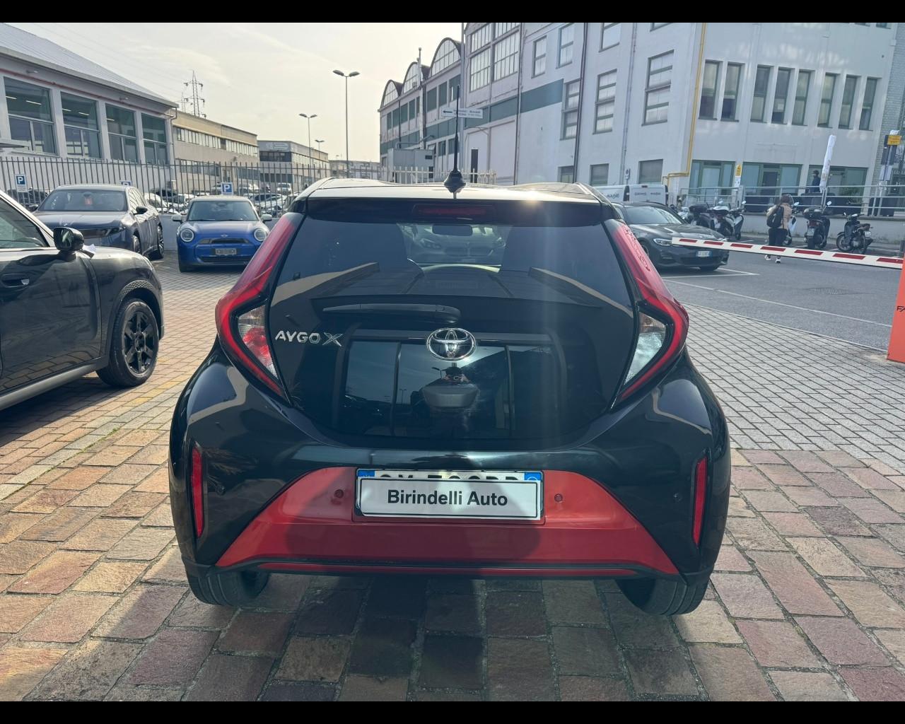 TOYOTA Aygo X - Aygo X 1.0 VVT-i 72 CV 5 porte Lounge S-CVT