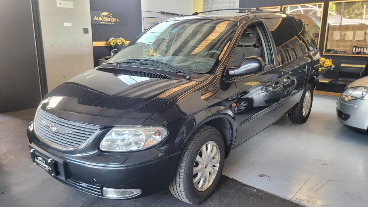 Chrysler Voyager 2.5 CRD AUTOCARRO CON I POSTI