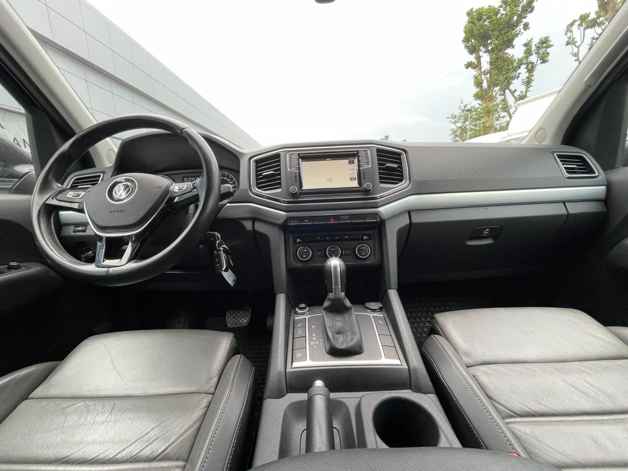 Volkswagen Amarok 3.0 V6 TDI 4MOTION BMT permanente aut. DC Highline DOPPA CABINA