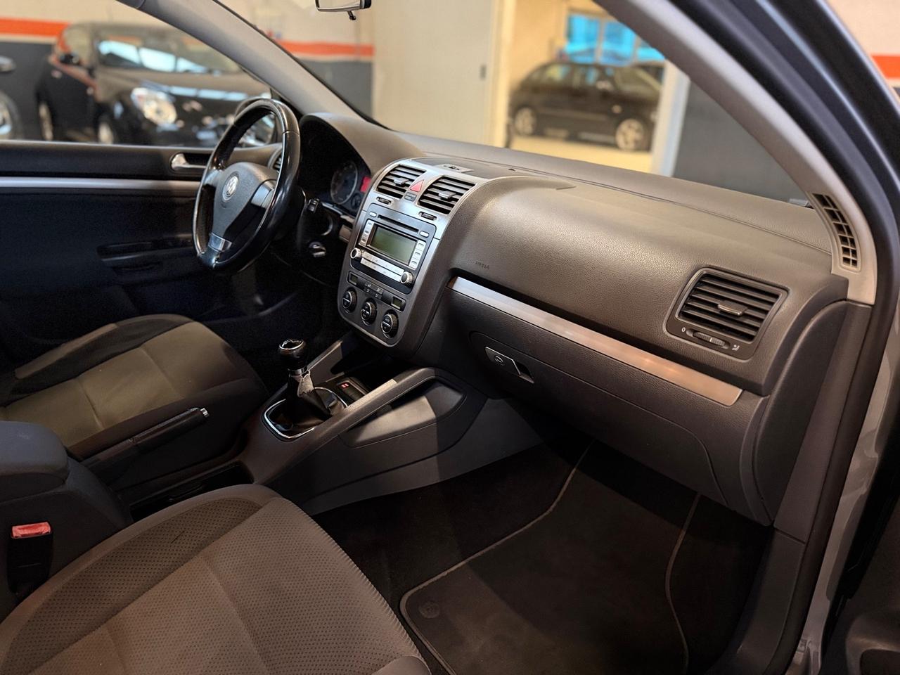 Volkswagen Golf 1.6 5p. Comfortline NEOPATENTATI