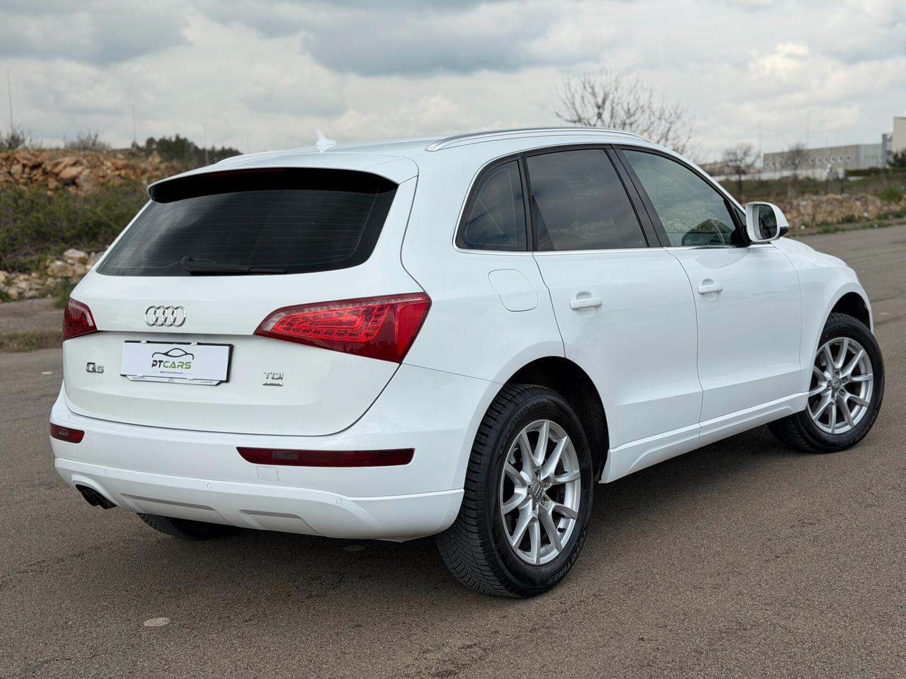 Audi Q5 q5 2.0 tdi 170cv quattro fari*navi