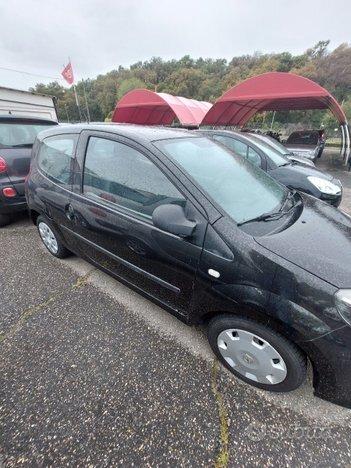 RENAULT Twingo 2ª serie - 2010