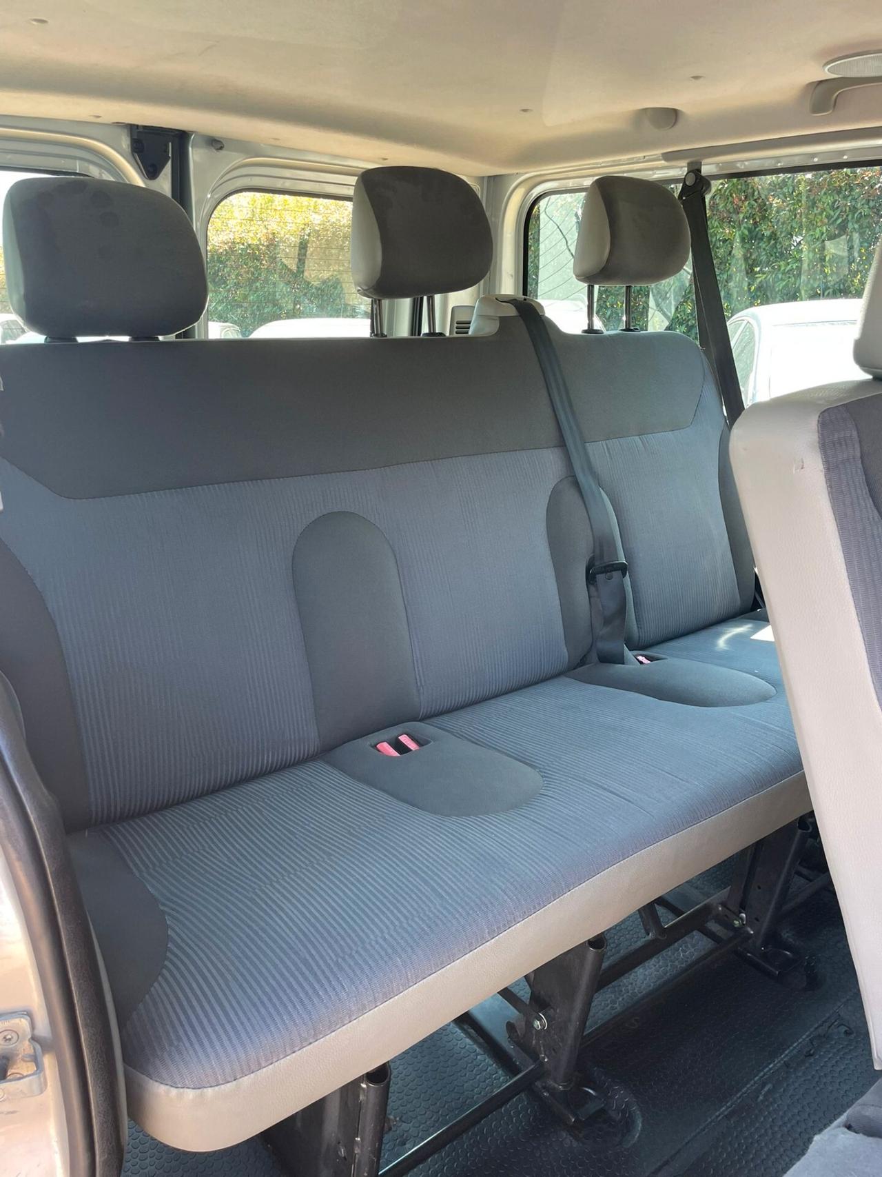 Opel Vivaro 9 posti"Finanziabile Senza Busta Paga"