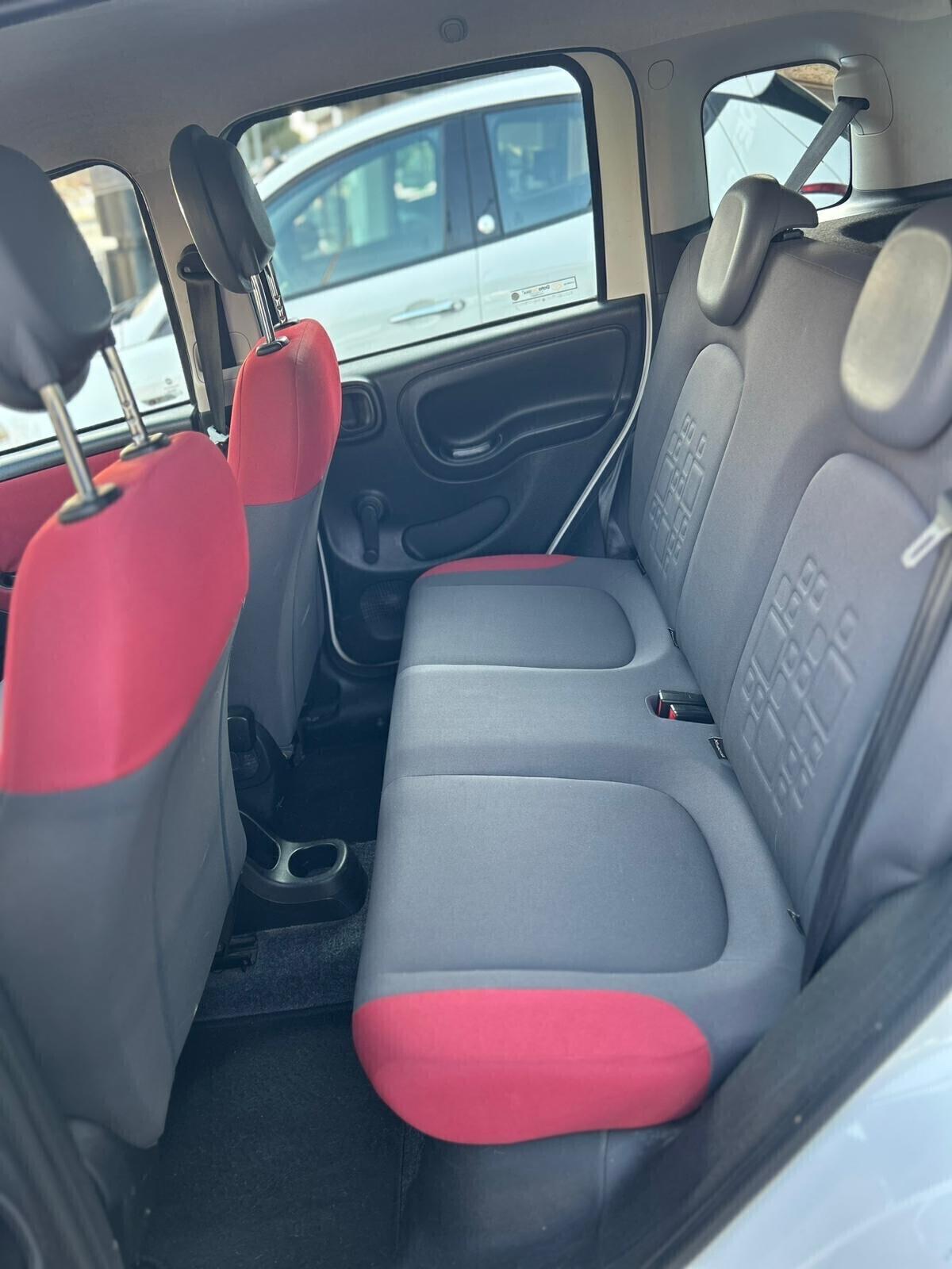 Fiat Panda 0.9 TwinAir Turbo Natural Power Lounge