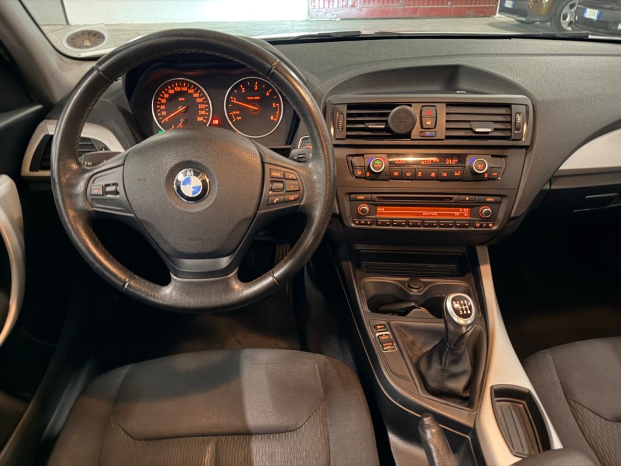 Bmw 114 114d 5p. Sport