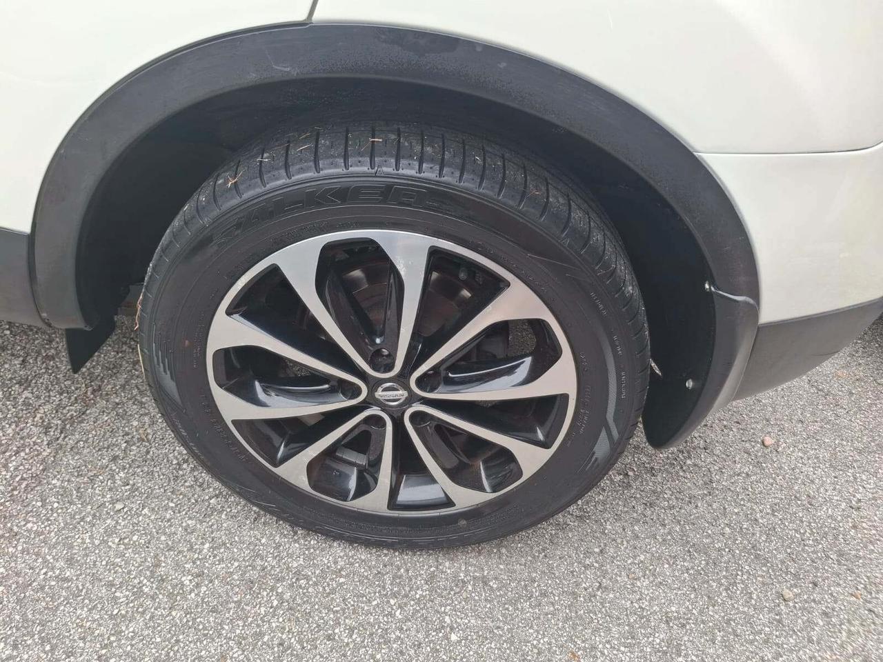 Nissan Qashqai 1.6 dCi DPF Tekna